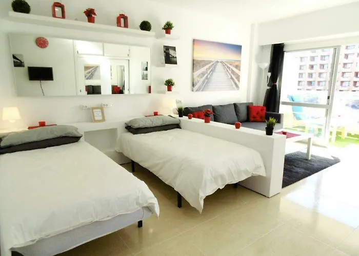 1st Lign On The * Fuengirola